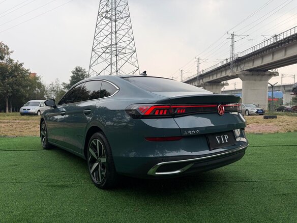 2023 Volkswagen Lamando L II, серый - вид 5