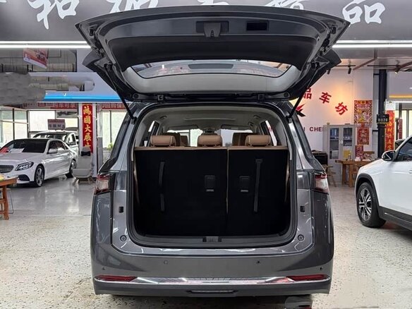 2022 Wuling Jiachen, серый, 1615000 рублей - вид 18