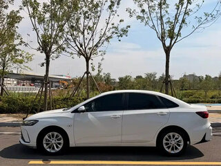 2023 Chevrolet Cruze II Рестайлинг, белый, 1570999 рублей, вид 3