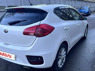 2016 Kia Ceed II Рестайлинг, белый, 720000 рублей, вид 4