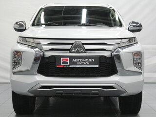 2020 Mitsubishi Pajero Sport III Рестайлинг, белый, 3700000 рублей, вид 4
