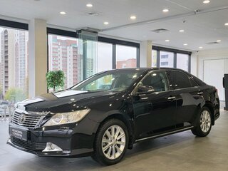 2014 Toyota Camry VII (XV50), чёрный, 1680000 рублей, вид 2