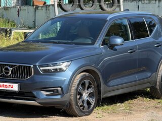2021 Volvo XC40 I, синий, 3500000 рублей, вид 1