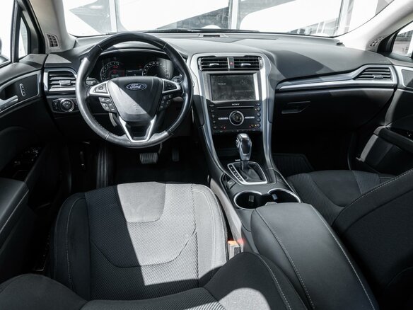 2018 Ford Mondeo V, серый - вид 5