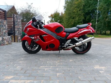 2012 Suzuki GSX 1400, красный, 900000 рублей, вид 4