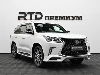 2018 Lexus LX 570 III Рестайлинг 2, белый, 9990000 рублей, вид 3