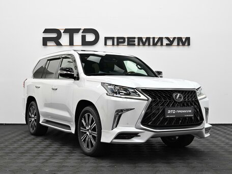 2018 Lexus LX 570 III Рестайлинг 2, белый, 9990000 рублей, вид 3
