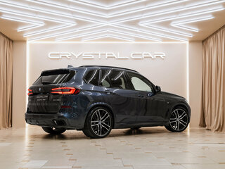 2020 BMW X5 45e IV (G05/G18), серый, 6200000 рублей, вид 4