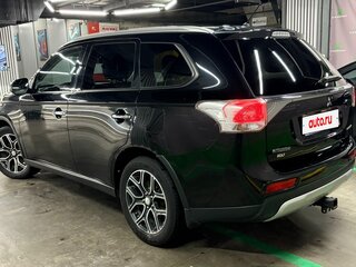 2014 Mitsubishi Outlander III Рестайлинг, чёрный, 1230000 рублей, вид 5