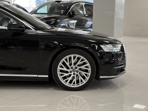 2018 Audi A8 Long 55 TFSI IV (D5), чёрный, 5700000 рублей - вид 32