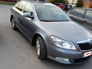 2012 Skoda Octavia II (A5) Рестайлинг, серый, 820000 рублей, вид 2