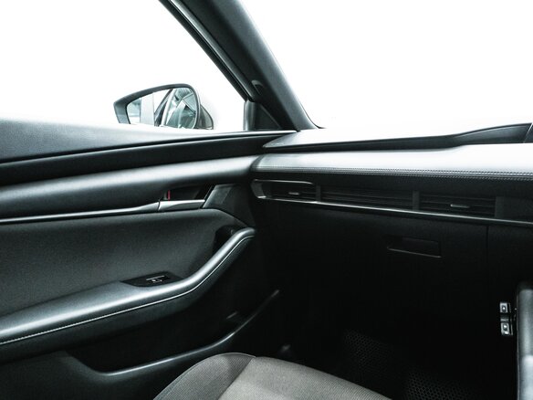 2021 Mazda 3 IV (BP), серый, 1500000 рублей - вид 8