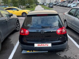 2004 Volkswagen Golf V, чёрный, 300000 рублей, вид 2