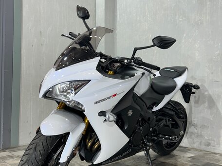 2018 Suzuki GSX-S 1000 F, белый, 990000 рублей, вид 5