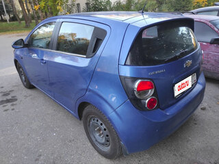 2014 Chevrolet Aveo II, синий, 445000 рублей, вид 2