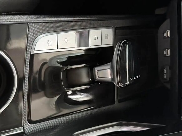 2022 Hyundai Elantra VII (CN7), белый, 1700000 рублей - вид 11