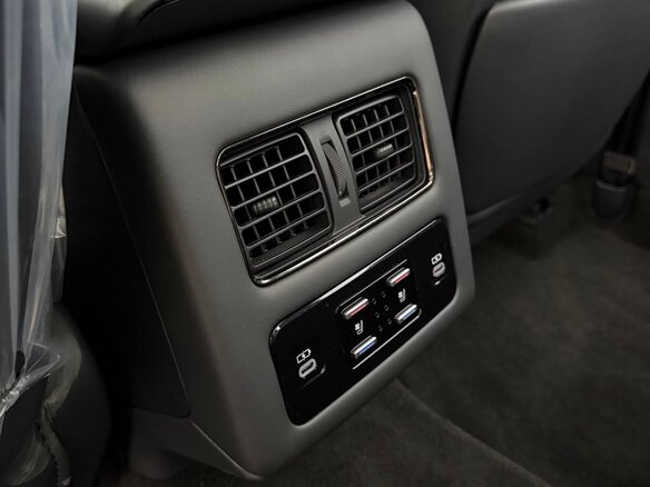 2026 Toyota Camry IX (XV80) China Market Рестайлинг, белый, 4100000 рублей - вид 10