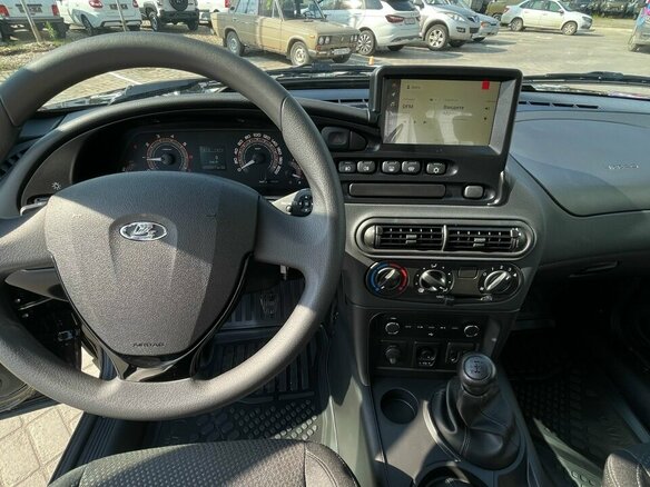 2026 Lada (ВАЗ) Niva Travel I Рестайлинг, чёрный, 1814000 рублей - вид 15