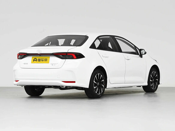 2026 Toyota Corolla XII (E210), белый, 3250000 рублей - вид 8