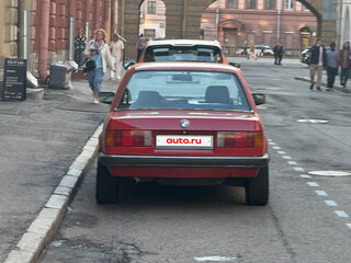 1987 BMW 3 серии 316 II (E30), красный, 500000 рублей, вид 4