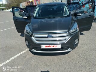 2017 Ford Kuga II Рестайлинг, серый, 1799999 рублей, вид 1
