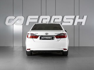 2016 Toyota Camry VII (XV50) Рестайлинг, белый, 2380000 рублей, вид 4