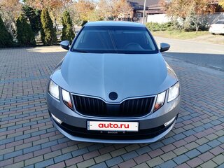 2019 Skoda Octavia III (A7) Рестайлинг, серый, 1300000 рублей, вид 3