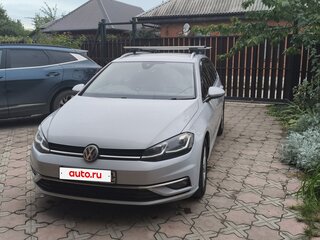 2017 Volkswagen Golf VII, серый, 1400000 рублей, вид 2
