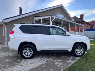 2012 Toyota Land Cruiser Prado 150 Series, белый, 3049000 рублей, вид 5
