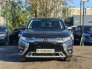 2019 Mitsubishi Outlander III Рестайлинг 3, серый, 1849000 рублей, вид 2