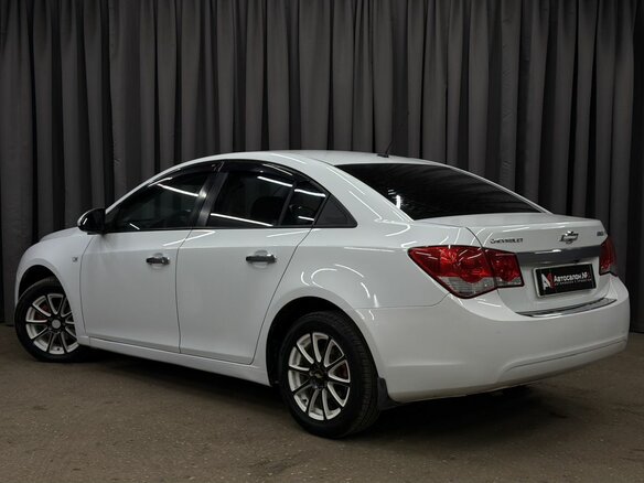 2012 Chevrolet Cruze I, белый - вид 3
