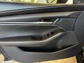 2022 Mazda 3 IV (BP), чёрный, 2147000 рублей - вид 7
