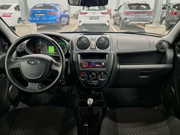 2017 Lada (ВАЗ) Granta I, красный, 460000 рублей - вид 13