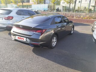 2022 Hyundai Avante VII, серый, 1650000 рублей, вид 4
