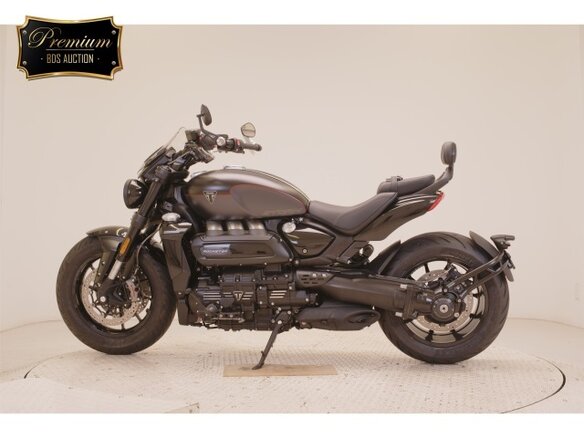2026 Triumph Rocket III, чёрный, 2800000 рублей - вид 5