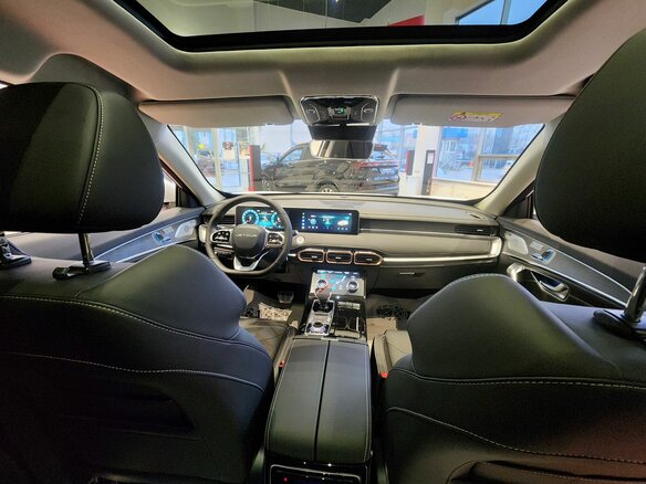 2026 Jetour X70+ I Рестайлинг, белый, 3399000 рублей - вид 14