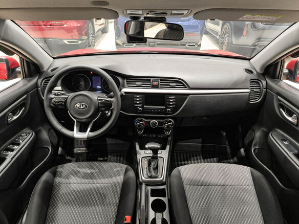 2020 Kia Rio X-Line IV, красный - вид 13