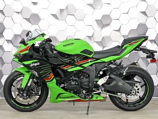 2024 Kawasaki ZX-6R Ninja, зелёный, 1299000 рублей, вид 4