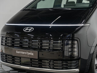 2026 Hyundai Staria I Рестайлинг, чёрный, 7350000 рублей, вид 2