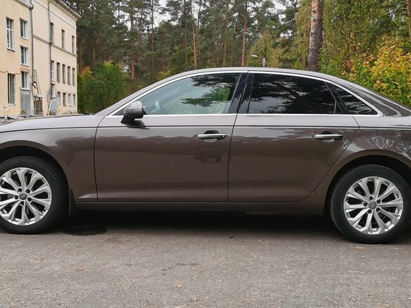 2016 Audi A4 V (B9), коричневый, 1800000 рублей - вид 10