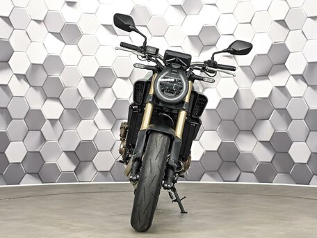 2024 Honda CB 650R, серый, 1199000 рублей, вид 5
