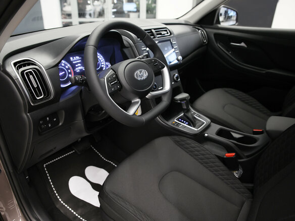 2025 Solaris HC, бежевый, 2770000 рублей - вид 6