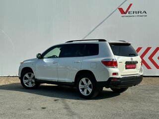 2012 Toyota Highlander II (XU40) Рестайлинг, белый, 1770000 рублей, вид 4
