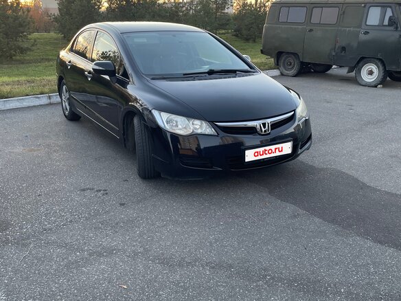 2007 Honda Civic VIII, чёрный, 530000 рублей - вид 2