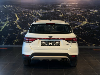 2020 Kia Rio X-Line IV, белый, 1400000 рублей, вид 5