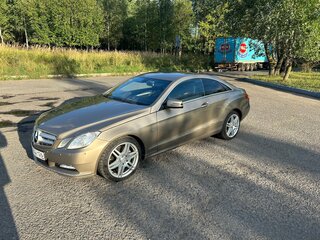 2010 Mercedes-Benz E-Класс 200 5G-Tronic IV (W212, S212, C207), бежевый, 1350000 рублей, вид 1