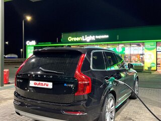 2015 Volvo XC90 II, коричневый, 3700000 рублей, вид 3