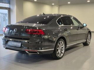 2020 Volkswagen Passat B8 Рестайлинг, серый, 3500000 рублей, вид 5