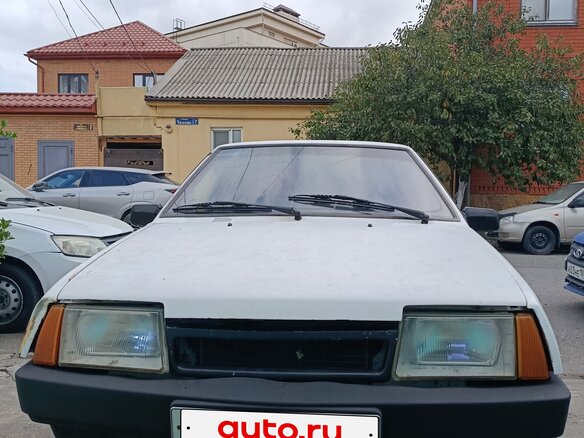 1999 Lada (ВАЗ) 21099, белый, 42000 рублей - вид 3