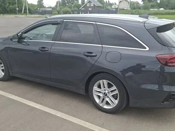 2019 Kia Ceed III, серый, 1450000 рублей - вид 3